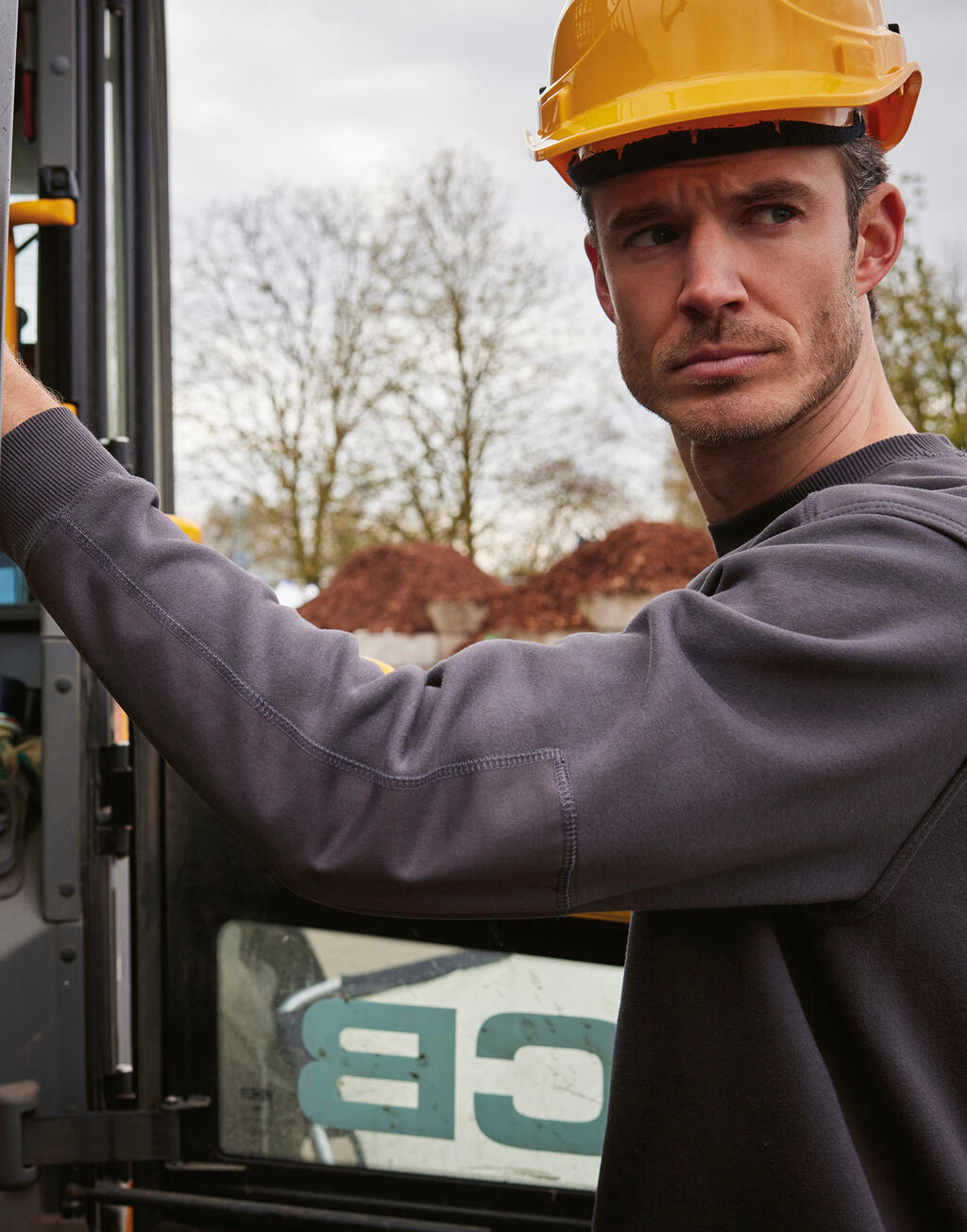 B&C Pro Hero Pro Workwear Sweater - Afbeelding 2