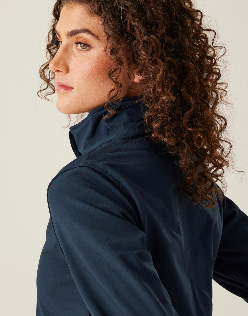 Regatta Professional Women's Venturer 3-Layer Hooded Softshell Jacket - Afbeelding 8